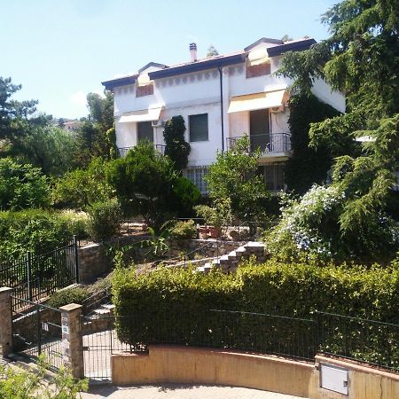 Casa Di Rossana Bed&Breakfast Санремо Екстер'єр фото