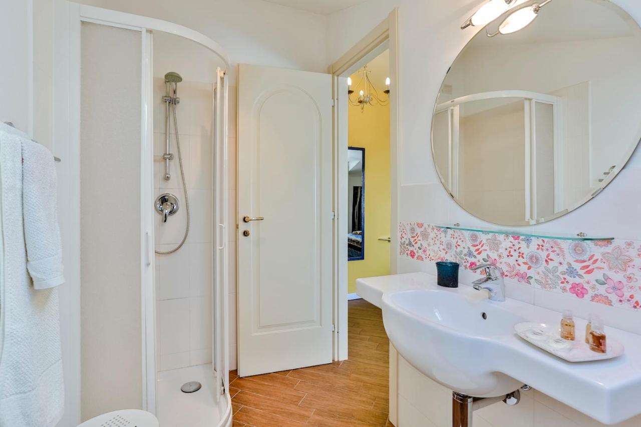 Casa Di Rossana Bed&Breakfast Санремо Екстер'єр фото